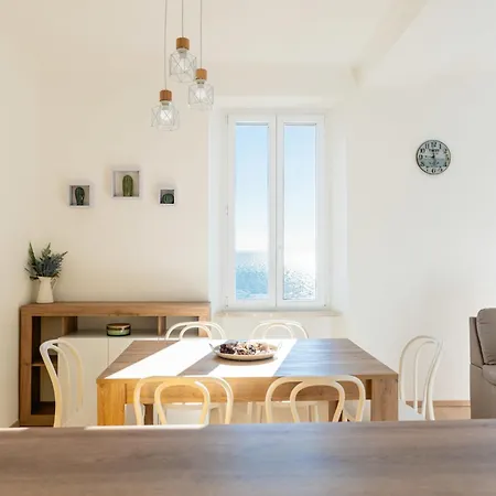 Semesterbostad Belvedere By Interhome *