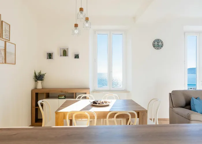 Semesterbostad Belvedere By Interhome *